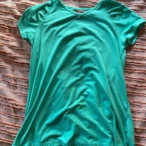 turquoise athletic t-shirt with twisted back